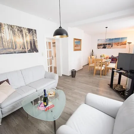 Weitblick-ferienwohnung Appartamento *